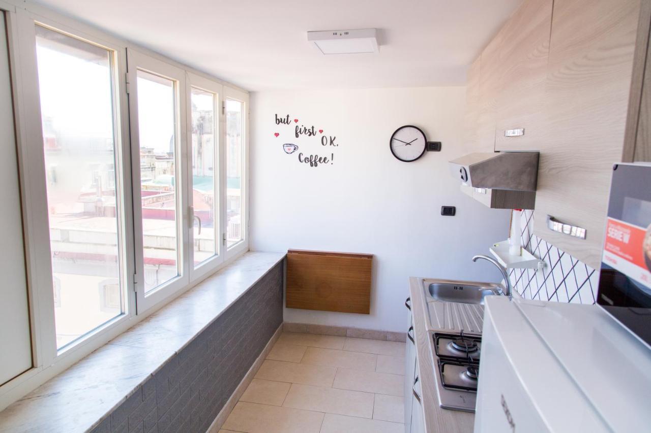 Cuore Di Spaccanapoli Apartment ภายนอก รูปภาพ