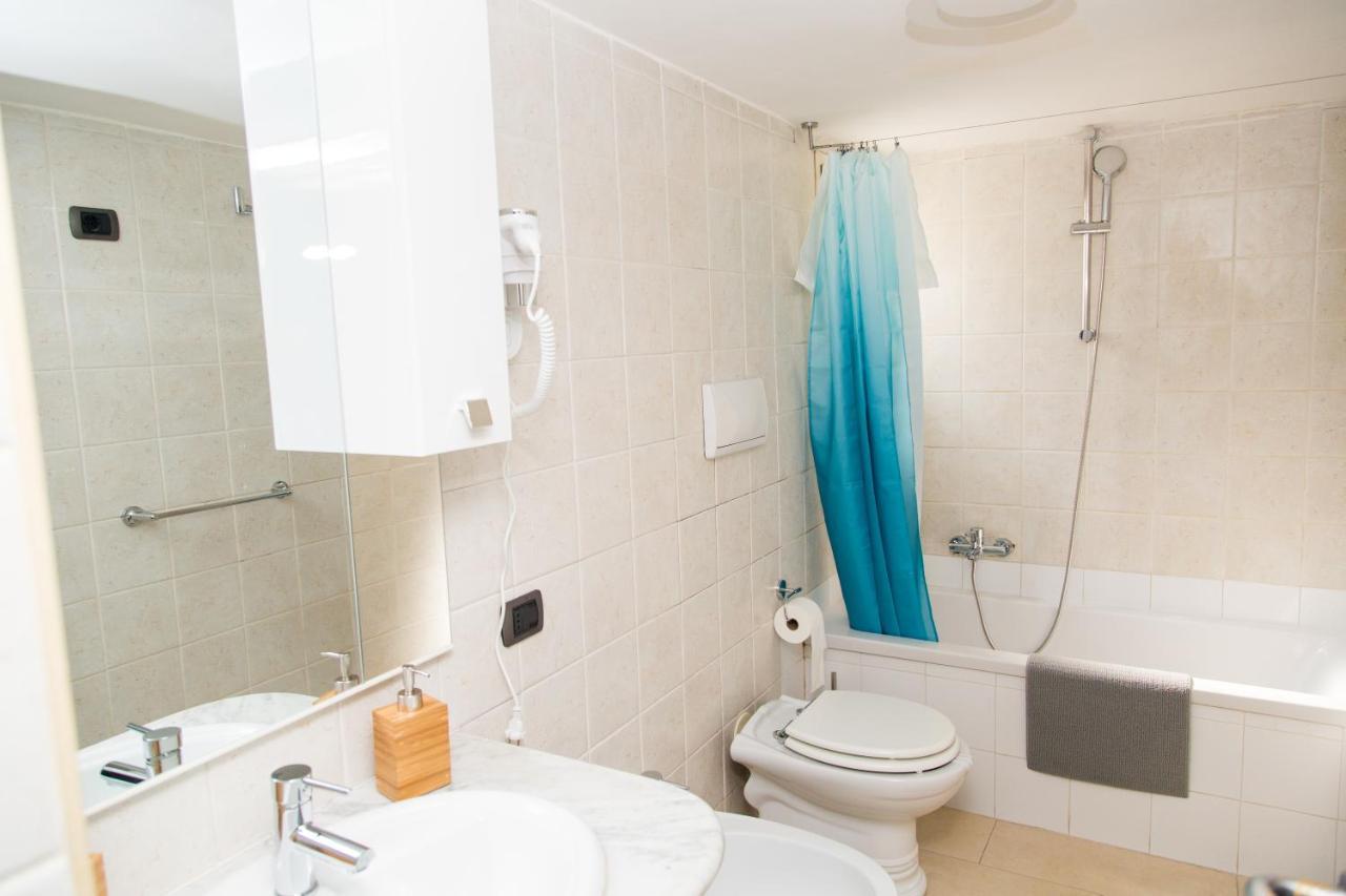 Cuore Di Spaccanapoli Apartment ภายนอก รูปภาพ