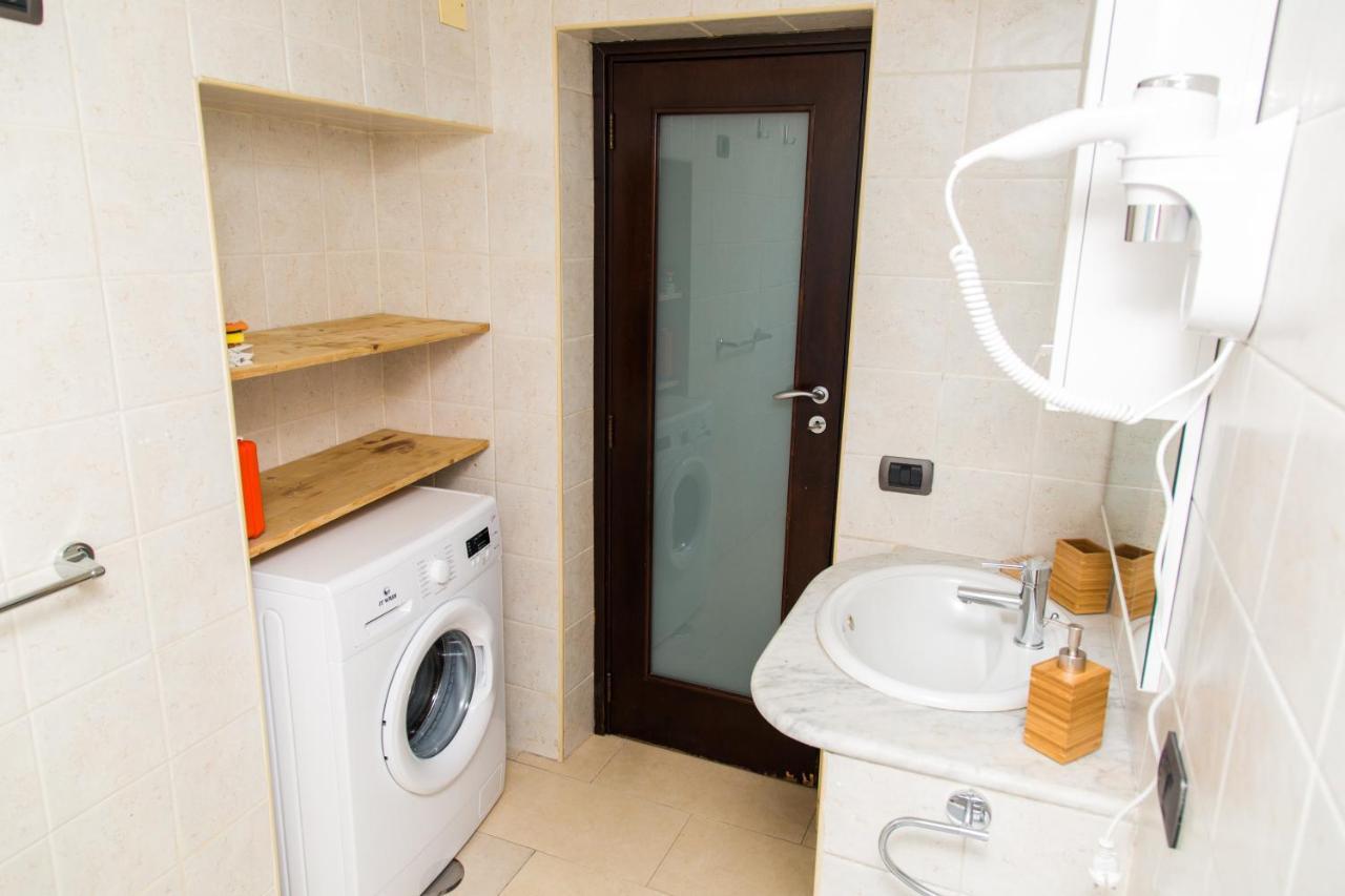 Cuore Di Spaccanapoli Apartment ภายนอก รูปภาพ